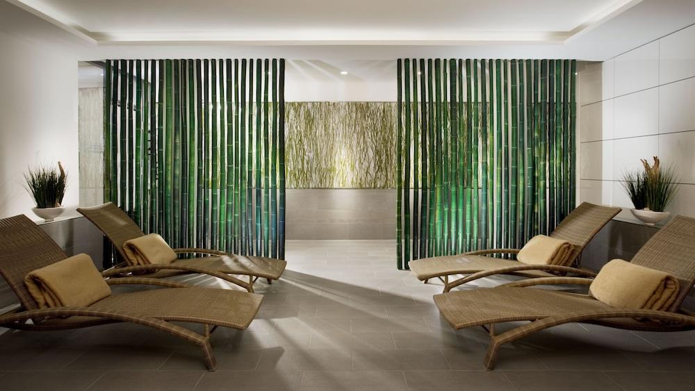 Innside By Melia Frankfurt Ostend Hotel 4*